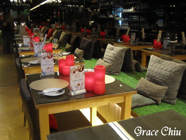 FrenchWindows 琺蘭綺瑥朵%2F捷運市政府站%2F英國唐寧Twinings%2F高級餐廳