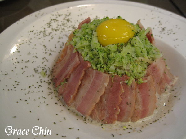 杜蘭小麥義大利麵~灰醬香料培根蔬菜~FrenchWindows 琺蘭綺瑥朵%2F捷運市政府站%2F英國唐寧Twinings%2F高級餐廳