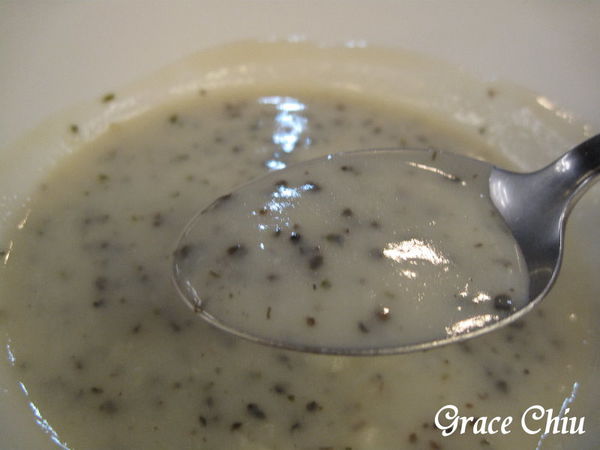 FrenchWindows 琺蘭綺瑥朵%2F捷運市政府站%2F英國唐寧Twinings%2F高級餐廳