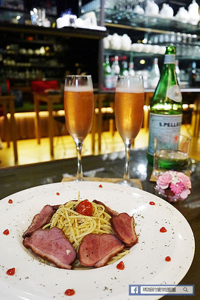 FrenchWindows 琺蘭綺瑥朵：◆台北信義。捷運市政府站【FrenchWindows琺蘭綺瑥朵茶餐館】六星級英式皇家時尚茶餐館。享受美饌好品味