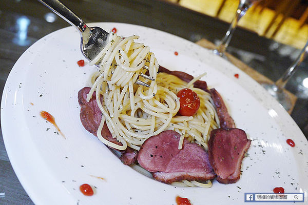 FrenchWindows 琺蘭綺瑥朵：◆台北信義。捷運市政府站【FrenchWindows琺蘭綺瑥朵茶餐館】六星級英式皇家時尚茶餐館。享受美饌好品味