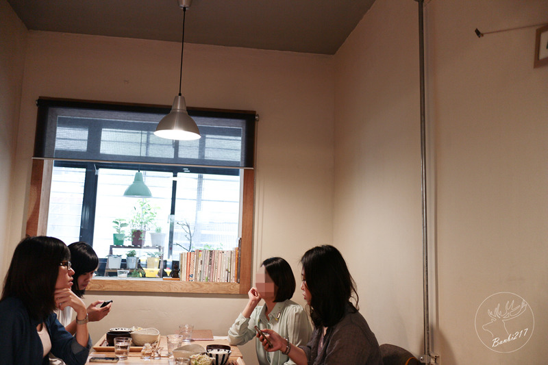 Banbi217 美食旅遊: [台北松山民生社區]花家食堂,家常日式料理定食、湯咖哩 、下午茶甜點、鍋物