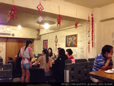 1061812_606569759373697_845344539_n