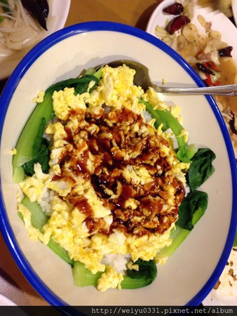 1060818_606573989373274_294300794_n