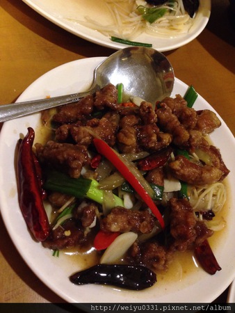 992385_606573969373276_1321113419_n