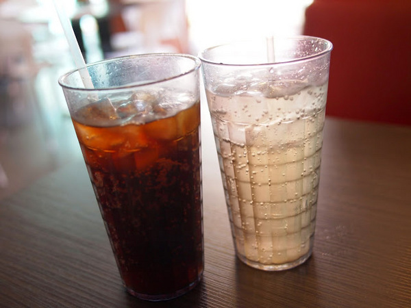 Uptowner Brunch:【食記】台中The Uptowner Taichung 雙城美式餐廳@西區廣三SOGO捷運BRT科博館 : 台中最強早午餐?口感紮實夠份量,漢堡薯餅與蛋捲都不錯吃呢!