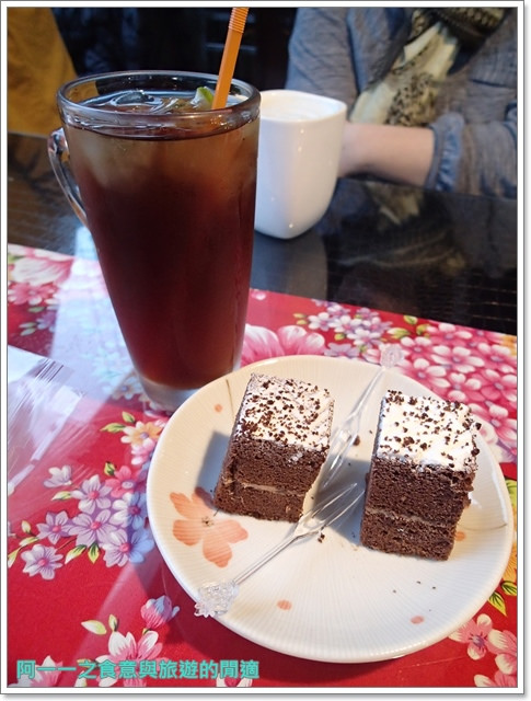 魚路小棧咖啡廳：新北金山 魚路小棧 養生火鍋&酥脆雞腿～古今的美味交錯