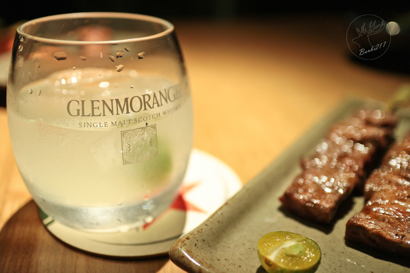 Banbi217 美食旅遊: 棧 standing bar,台北東區時尚酒吧日式立吞串燒烤居酒屋(捷運忠孝敦化站,大安區餐廳)(邀約)