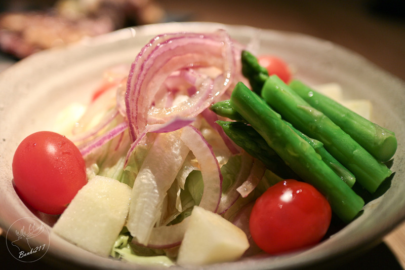 Banbi217 美食旅遊: 棧 standing bar,台北東區時尚酒吧日式立吞串燒烤居酒屋(捷運忠孝敦化站,大安區餐廳)(邀約)