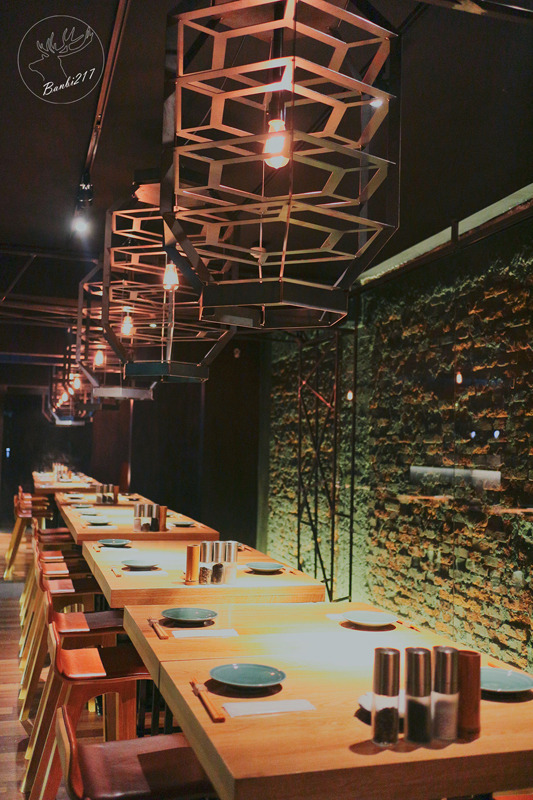 Banbi217 美食旅遊: 棧 standing bar,台北東區時尚酒吧日式立吞串燒烤居酒屋(捷運忠孝敦化站,大安區餐廳)(邀約)