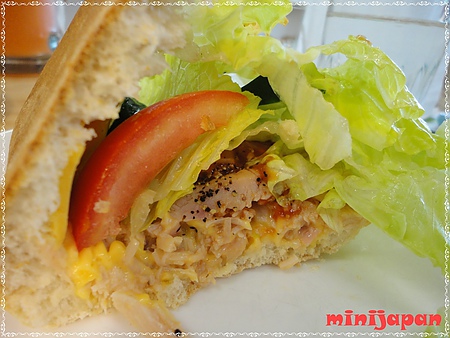 HOLD JUICE~裸麥鮮蔬燻雞切面.JPG