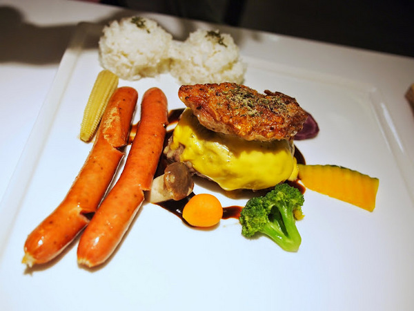 Ping18：【食記】台中Ping18 Bistro 品十八日法輕食@西屯 : 看似普通卻出乎意料,令人不自覺說好吃的異國風味!