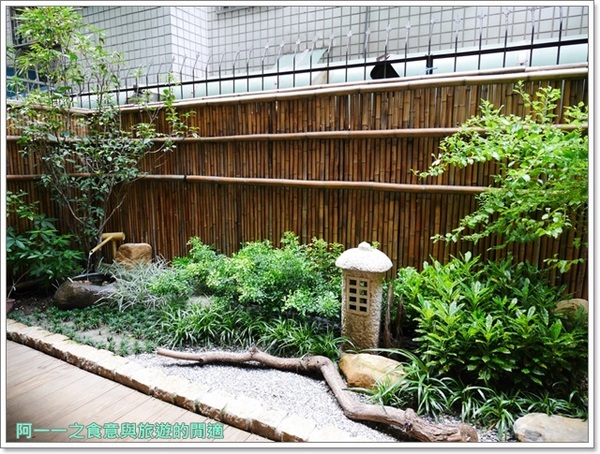 京咖啡蔬食朝食屋：台中 京咖啡蔬食朝食館 抹茶鬆餅下午茶～來京咖啡讓你神遊京都