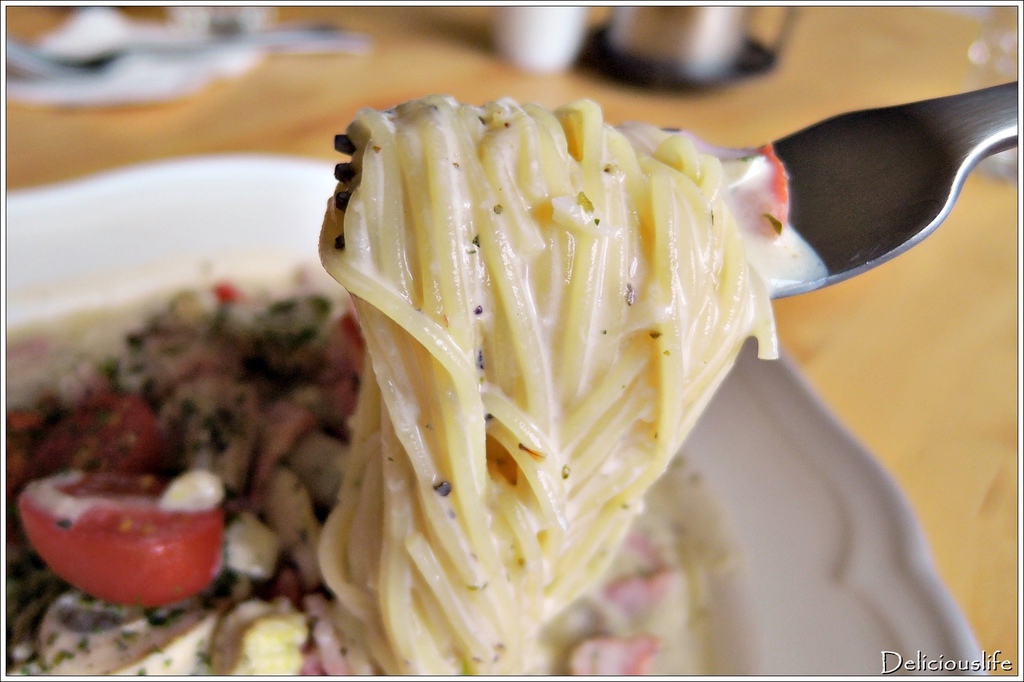 奶油培根義大利麵5