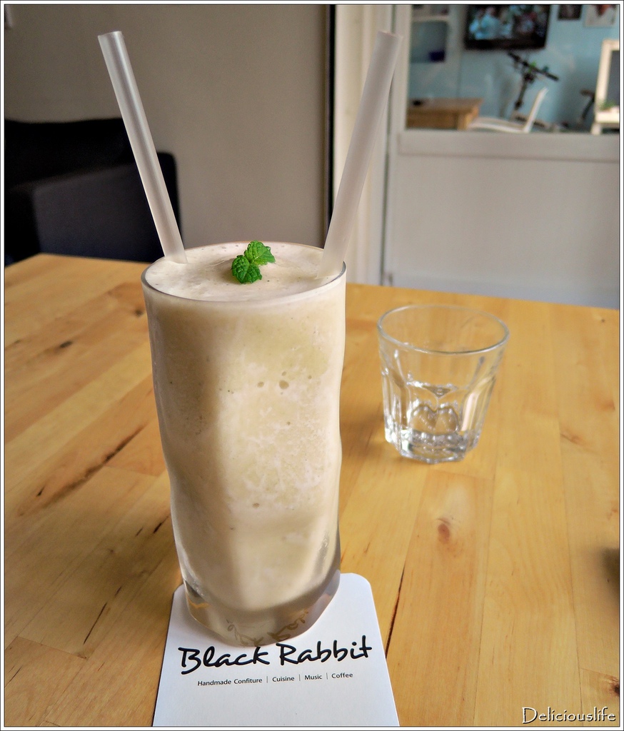 香蕉哈密瓜冰沙1