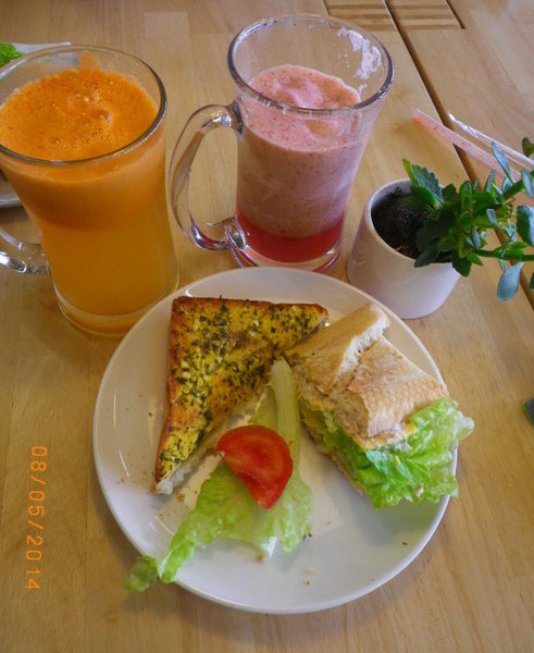 HOLD JUICE：【HOLD JUICE】令人戀戀不忘的[輕食吧]