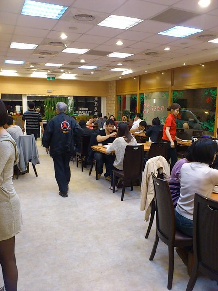 牛老大：[高雄][美食]牛老大涮涮鍋~牛肉鮮嫩一吃上癮