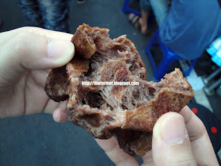 麥格問格のQ(輔大花園店)：【新北】輔大花園觀光夜市之麥格問格のＱ、鬪鷄三星蔥腿板燒