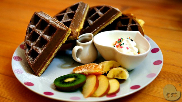 這裡有貓 caf'e:【食記】台中。《這裡有貓 caf'e》超可愛貓拉花!