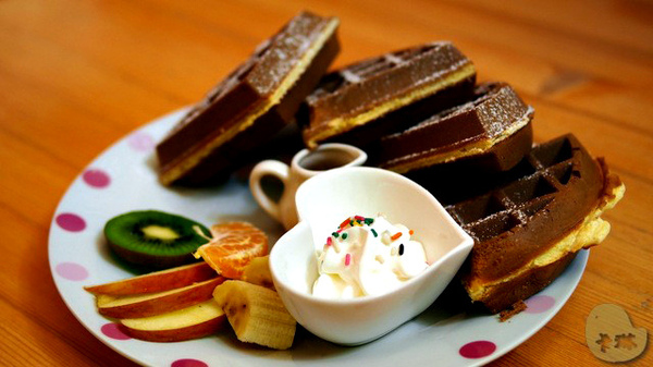 這裡有貓 caf'e:【食記】台中。《這裡有貓 caf'e》超可愛貓拉花!