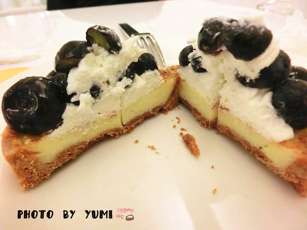 莉雅法式西點:【邀稿】夢幻甜點搭配豪華鹹派無敵好吃~親切服務免服務費~大推!!@莉雅法式西點