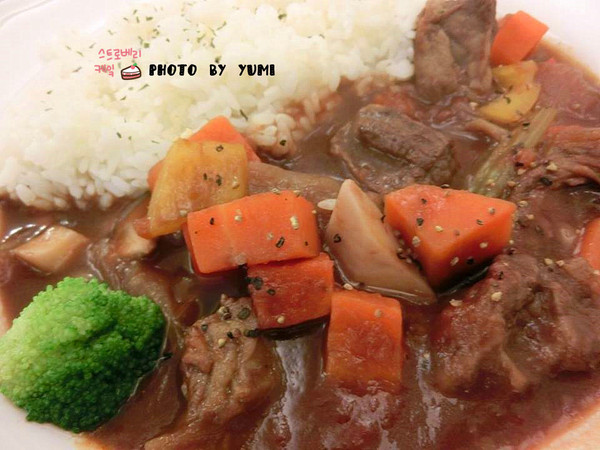 莉雅法式西點:【邀稿】夢幻甜點搭配豪華鹹派無敵好吃~親切服務免服務費~大推!!@莉雅法式西點