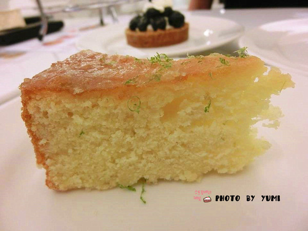 莉雅法式西點:【邀稿】夢幻甜點搭配豪華鹹派無敵好吃~親切服務免服務費~大推!!@莉雅法式西點