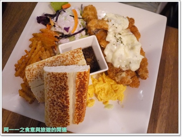 框框美式餐館 Frame Diner：新北新店 框框美式餐館～大份量早午餐/漢堡