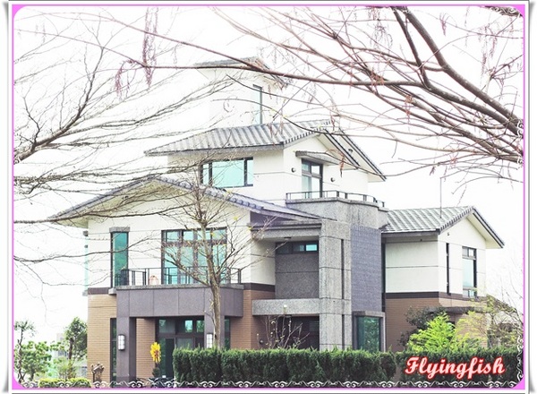 幸福方舟民宿:✜ 環境清幽、讓人忘卻塵世喧囂滴優質民宿-宜蘭「幸福方舟民宿」 (* ̄︶ ̄*)