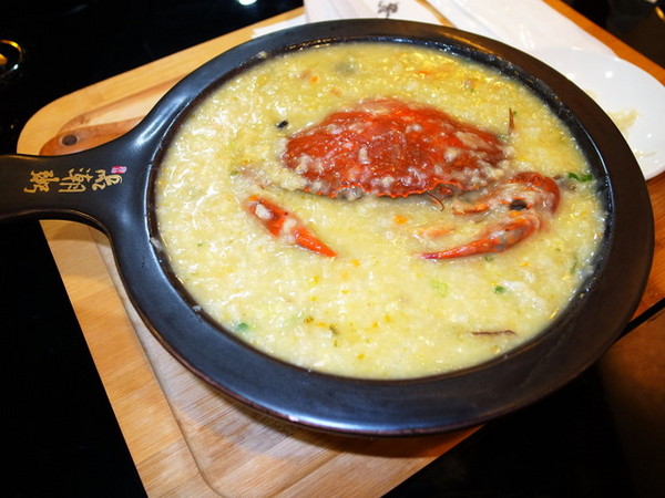 品潮粥:<台北|內湖>品潮粥*生米老火熬粥~大推美味紅蟳砂鍋粥