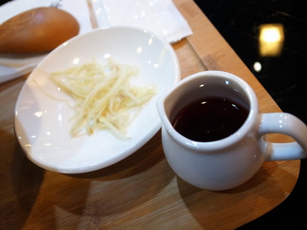 品潮粥:<台北|內湖>品潮粥*生米老火熬粥~大推美味紅蟳砂鍋粥