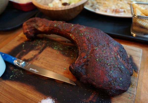 Mastro Cafe：Mastro Cafe ♥戰斧豬排 ♥木盆沙拉 ♥內湖