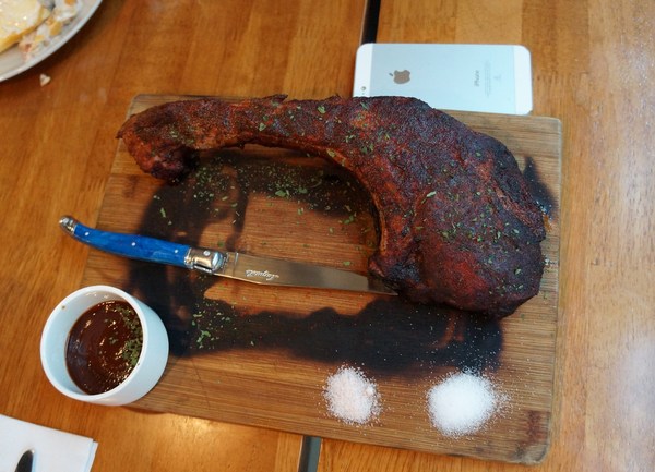 Mastro Cafe：Mastro Cafe ♥戰斧豬排 ♥木盆沙拉 ♥內湖