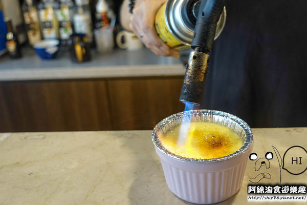 【台北早午餐】【北捷內湖港墘站】Mastro Cafe-份量大!!大口吃美食超滿足.帶骨牛小排/鐵鍋舒芙蕾/人氣早午餐/內湖科學園區