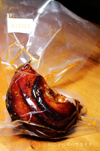 Mastro Cafe:內湖美食『Mastro Cafe』新菜單德國豬腳/牛小排/舒芙蕾/捷運港墘站