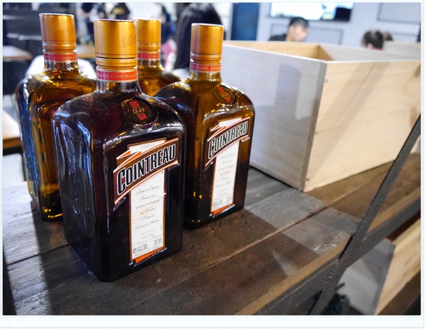 Mastro Cafe：【內湖】Mastro Cafe－熱血？佳餚登場‧有WIFI插座可久坐不限時 (惡魔蛋三明治、手製雞胸肉木盆沙拉、Mastro 牛排與蛋早午餐、戰斧豬排、巧克力岩漿蛋糕、現烘咖啡)