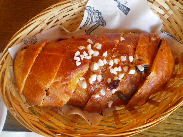 PAUL保羅麵包沙龍(仁愛店): PAUL保羅麵包沙龍(仁愛店)˙恍若置身21世紀法國