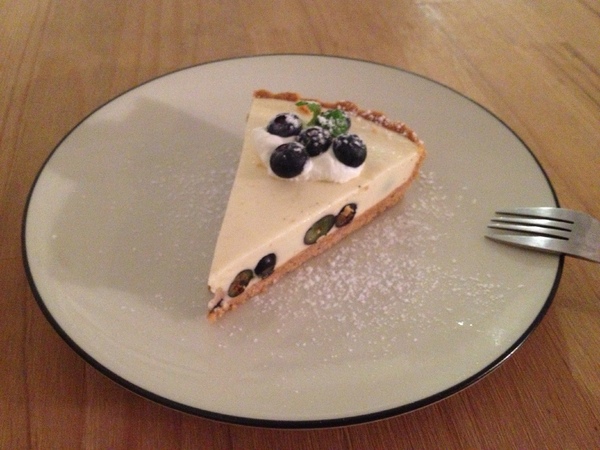 Die Flügel cafe(辛亥店):Die Flügel cafe辛亥店──四訪,念念不忘藍莓優格派