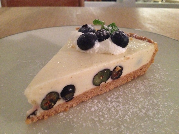 Die Flügel cafe(辛亥店):Die Flügel cafe辛亥店──四訪,念念不忘藍莓優格派