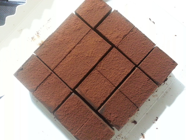 法國的秘密甜點：【口碑券11】法國的祕密甜點>>秘密就在裡頭