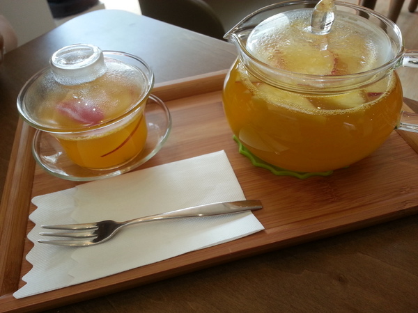 minacheese美娜甜心(美術園道店)：夢幻甜點系列。minacheese美娜甜心