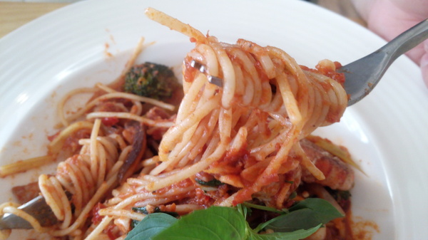 Mivila米米拉義式餐廳:口碑20_Mivila米米拉義式餐廳=寵物餐廳~可以帶毛小孩來的店~裡頭也有一隻無敵可愛的店狗~完全帶走我的心