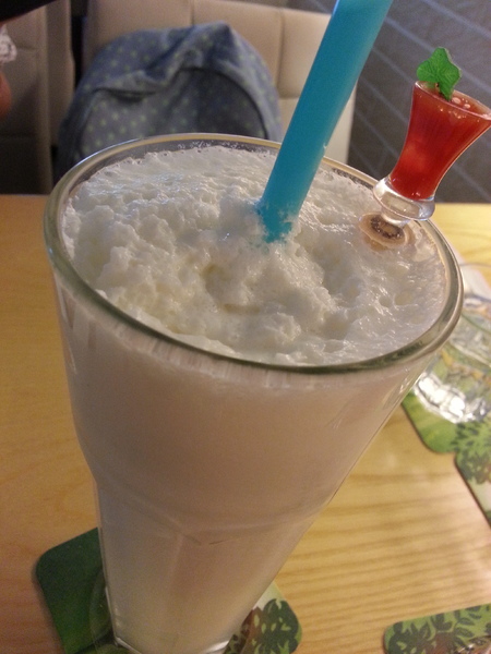 Mivila米米拉義式餐廳:跟著毛小孩來一起用餐。歡樂氣氛。當我們同在一起~~~