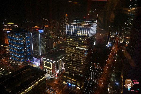 台北W酒店-紫艷中餐廳：【食記】台北信義 W Hotel YEN紫艷中餐廳 都市美麗夜景 片皮烤鴨兩吃 星級港式料理經典奢華