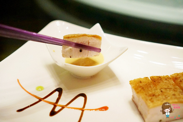 台北W酒店-紫艷中餐廳：【食記】台北信義 W Hotel YEN紫艷中餐廳 都市美麗夜景 片皮烤鴨兩吃 星級港式料理經典奢華
