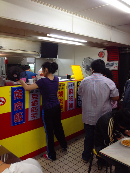 188宵夜早點：[台南]最OP的宵夜 咖哩飯X麻油雞 188