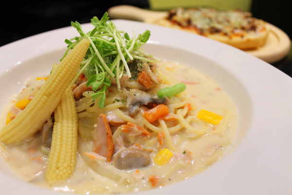 法羅烤箱 Often Oven：[台南]巷弄裡的異國風味 法羅烤箱 Often Oven