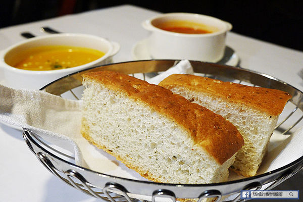 蝸牛義大利餐廳 Snail(敦南店)：◆台北大安。捷運信義安和【蝸牛義大利餐廳敦化店】義式商業午間套餐無限美味！