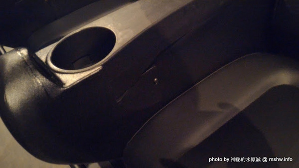 新光影城：【景點】台中Shin Kong Cineplex 新光影城Media MX4D Motion EFX Experience影廳@西屯新光三越-捷運BRT新光遠百 : ATMOS加持,全台首座美規MX4D,效果更強更逼真!