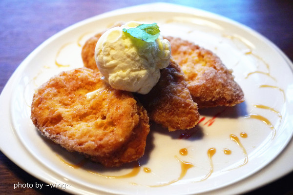 PS TAPAS 西班牙海鮮餐酒館(光復店)：［台北東區］道地異國地中海料理。PS TAPAS 西班牙海鮮餐酒館(光復店) 體驗